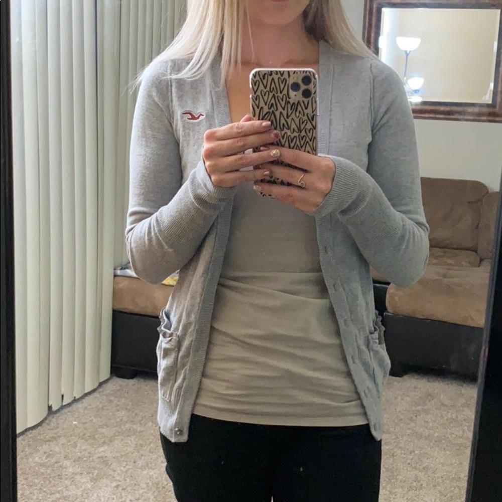 Grey cardigan